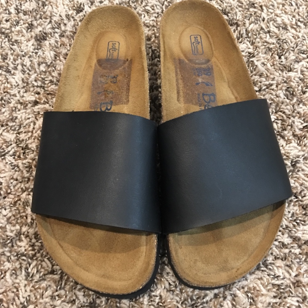 New women’s Birkenstock soft bed Sandals sz 9